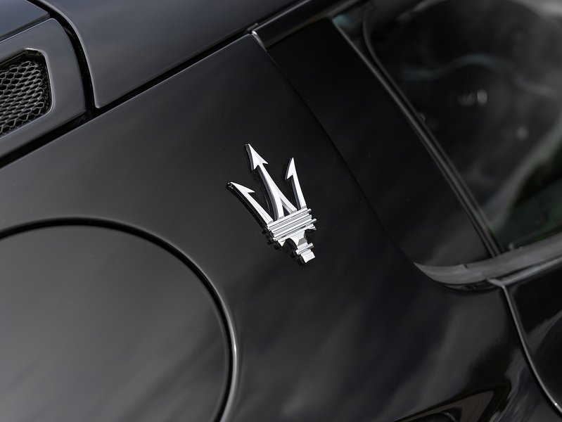 Maserati MC20  - U5918