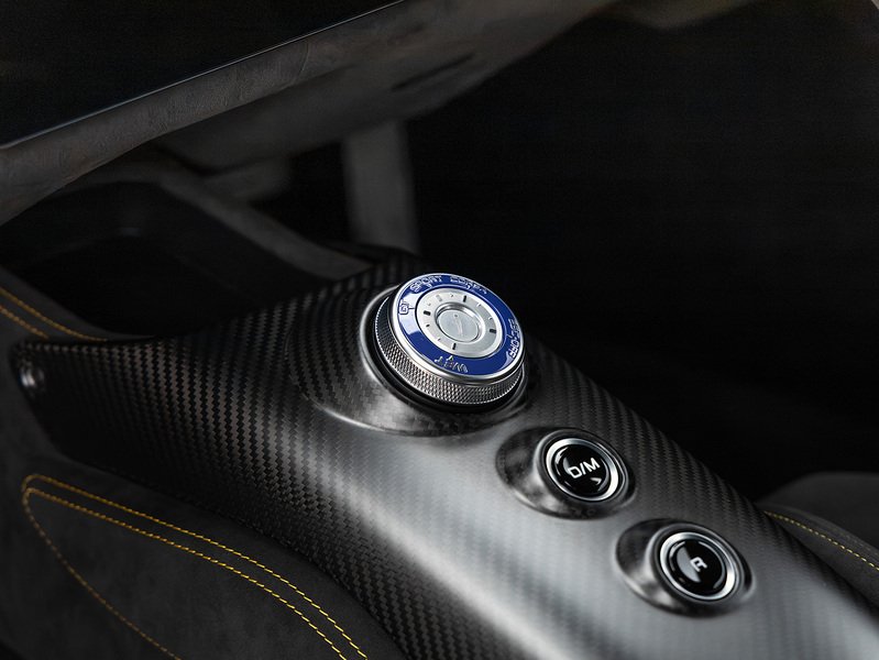 Maserati MC20  - U5918