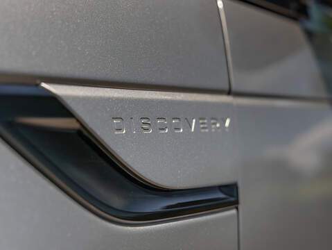 Land Rover Discovery D300 R-Dynamic HSE  - U5925