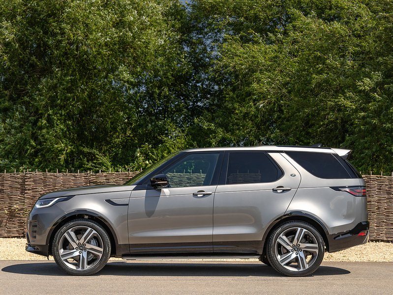 Land Rover Discovery D300 R-Dynamic HSE  - U5925