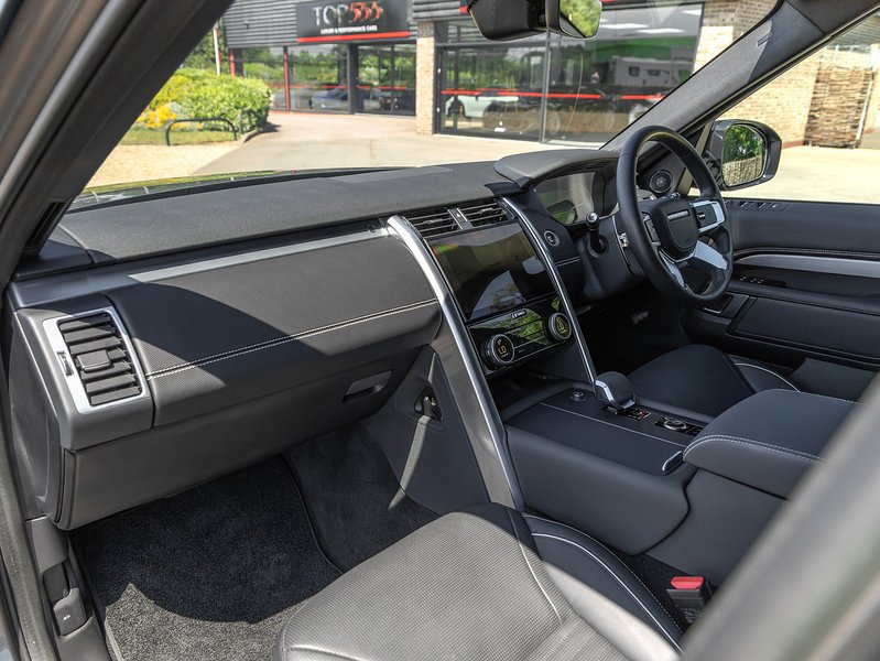Land Rover Discovery D300 R-Dynamic HSE  - U5925