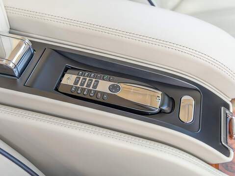 Bentley Mulsanne V8  - U5929