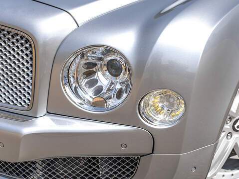 Bentley Mulsanne V8  - U5929