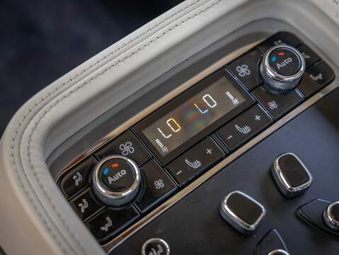 Bentley Mulsanne V8  - U5929