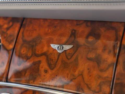 Bentley Mulsanne V8  - U5929