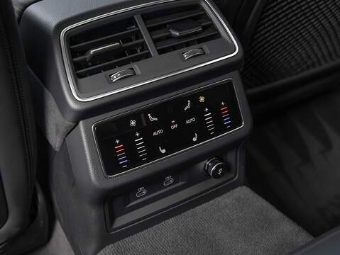Audi RS6 Performance Carbon Vorsprung  - U5936