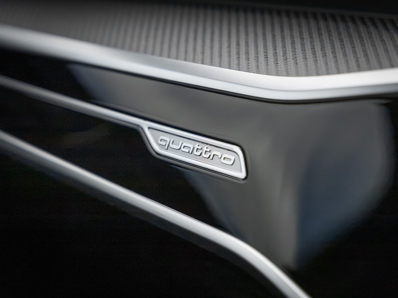 Audi RS6 Performance Carbon Vorsprung  - U5936