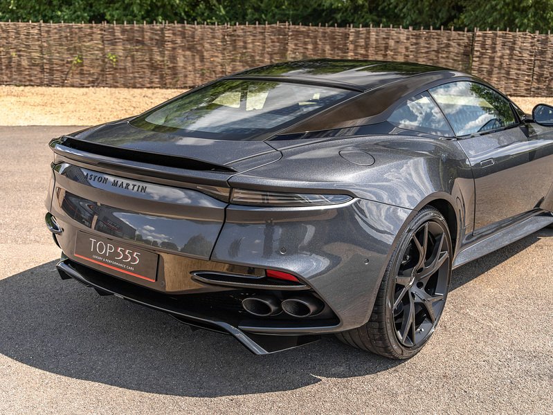 Aston Martin DBS Superleggera V12  - U5938