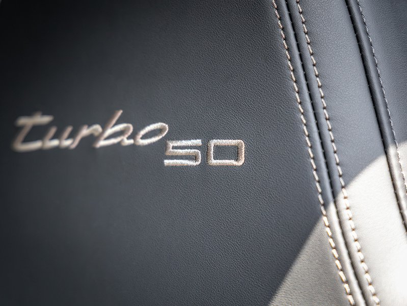 Porsche 911 Turbo 50 Years (992.1)  - U5942