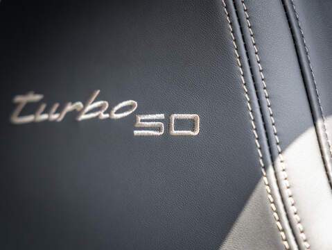 Porsche 911 Turbo 50 Years (992.1)  - U5942