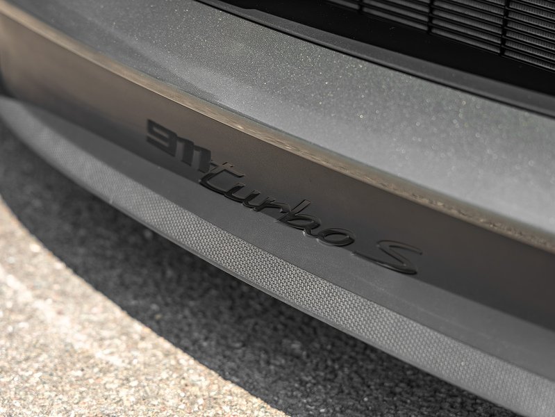 Porsche 911 Turbo 50 Years (992.1)  - U5942