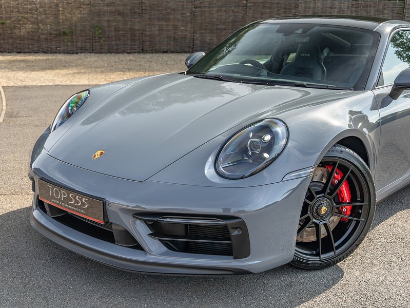 Porsche 911 Carrera GTS (992.1)  - U5952