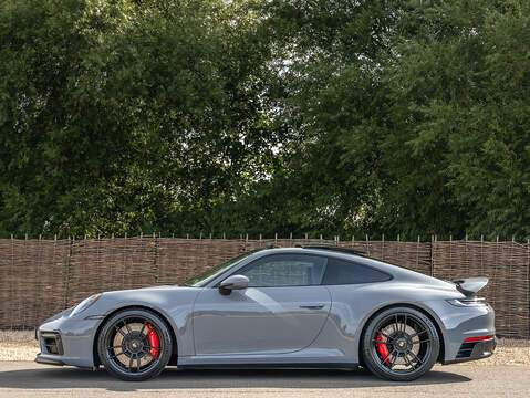 Porsche 911 Carrera GTS (992.1)  - U5952