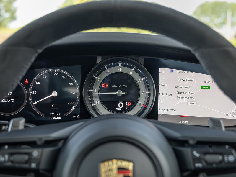 Porsche 911 Carrera GTS (992.1)  - U5952
