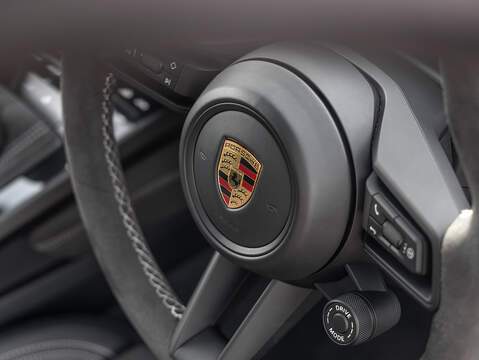Porsche 911 GT3 4.0 PDK (992.1)  - U5974
