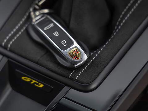 Porsche 911 GT3 4.0 PDK (992.1)  - U5974