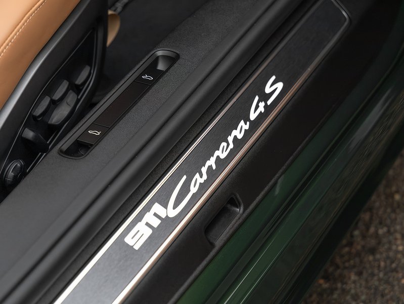 Porsche 911 Carrera 4S Convertible (992.2)  - U5994