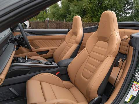 Porsche 911 Carrera 4S Convertible (992.2)  - U5994