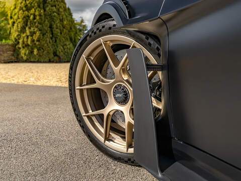 Porsche 911 GT3 RS with Weissach Package (992)  - U6020