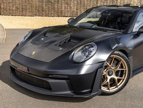 Porsche 911 GT3 RS with Weissach Package (992)  - U6020