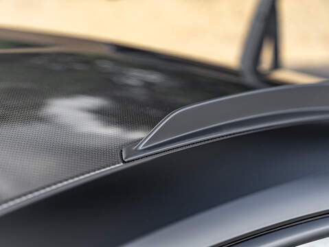 Porsche 911 GT3 RS with Weissach Package (992)  - U6020