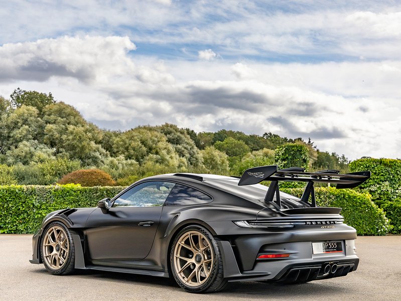 Porsche 911 GT3 RS with Weissach Package (992)  - U6020