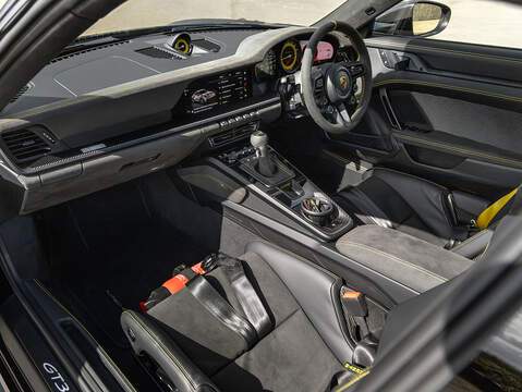 Porsche 911 GT3 RS with Weissach Package (992)  - U6020