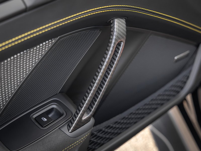 Porsche 911 GT3 RS with Weissach Package (992)  - U6020