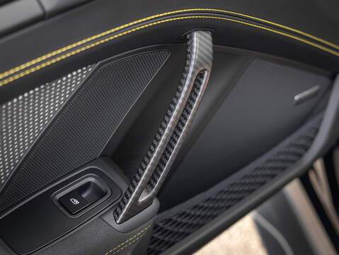 Porsche 911 GT3 RS with Weissach Package (992)  - U6020