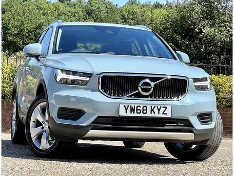Volvo XC40 1.5h T5 Twin Engine Recharge 10.7kWh Inscription Pro SUV 5dr Petrol Plug-in Hybrid Auto Euro 6 (s/s) (262 ps)