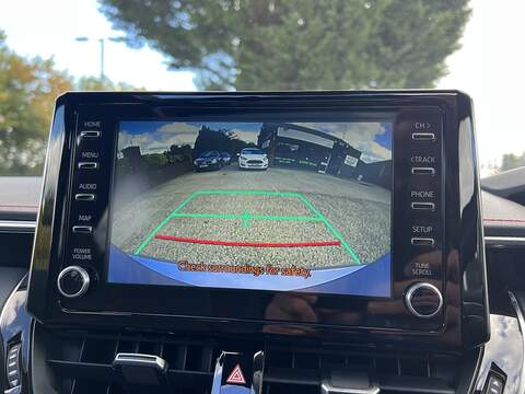 Toyota Corolla 1.8 VVT-h GPF Excel Hatchback 5dr Petrol Hybrid CVT Euro 6 (s/s) (122 ps) - U175