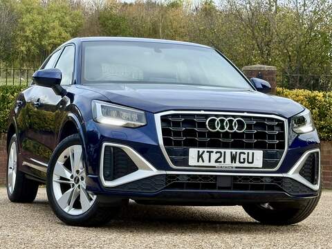 Audi Q2 1.5h T4 Recharge 10.7kWh Inscription SUV 5dr Petrol Plug-in Hybrid Auto Euro 6 (s/s) (211 ps)