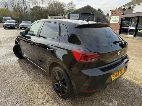 SEAT Ibiza MPI SE Technology Hatchback 1.0 Manual Petrol - U201