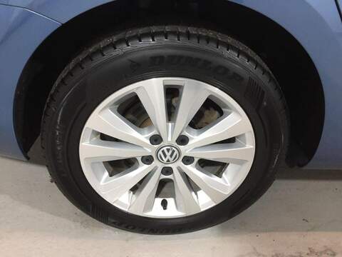 Volkswagen Golf Estate S Tsi Bluemotion Technology Dsg 1.2 5dr Estate Automatic Petrol - U15969