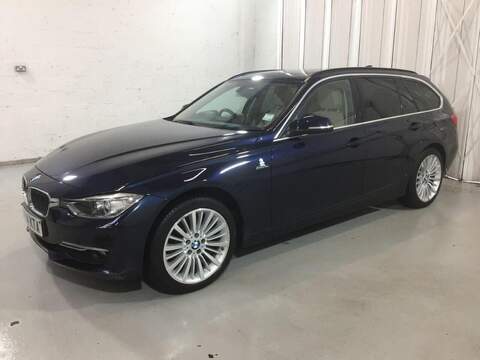 BMW 3 Series 2.0 320d Luxury Touring 5dr Diesel Auto xDrive Euro 5 (s/s) (184 ps) - U16032