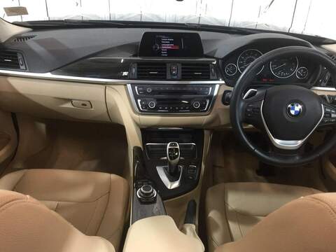 BMW 3 Series 2.0 320d Luxury Touring 5dr Diesel Auto xDrive Euro 5 (s/s) (184 ps) - U16032