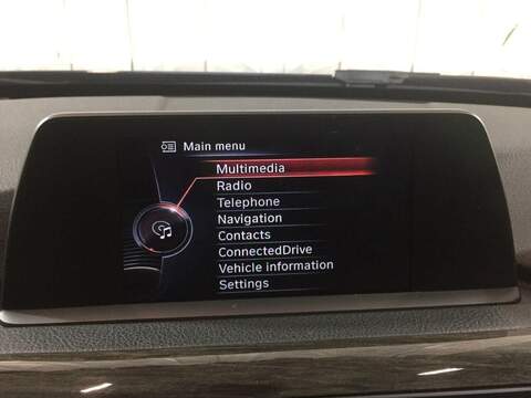 BMW 3 Series 2.0 320d Luxury Touring 5dr Diesel Auto xDrive Euro 5 (s/s) (184 ps) - U16032