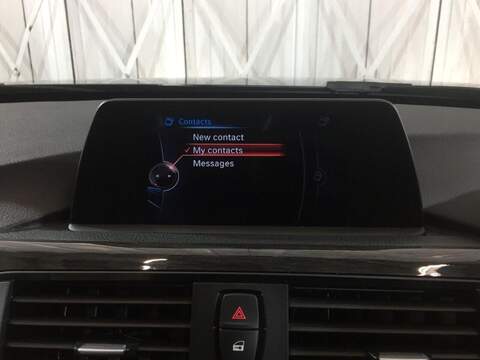 BMW 3 Series 2.0 320d Luxury Touring 5dr Diesel Auto xDrive Euro 5 (s/s) (184 ps) - U16032