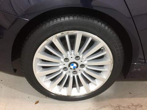 BMW 3 Series 2.0 320d Luxury Touring 5dr Diesel Auto xDrive Euro 5 (s/s) (184 ps) - U16032