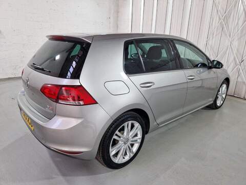 Volkswagen Golf 1.4 TSI BlueMotion Tech ACT GT Hatchback 5dr Petrol DSG Euro 6 (s/s) (140 ps) - U16102
