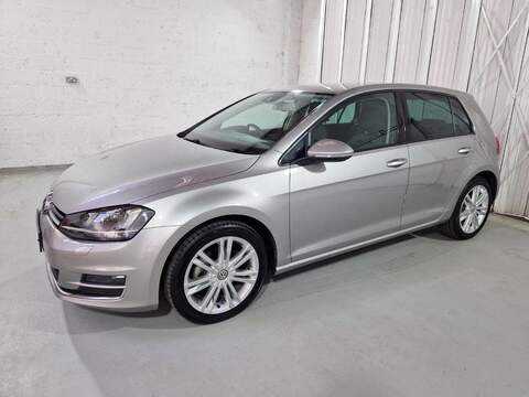 Volkswagen Golf 1.4 TSI BlueMotion Tech ACT GT Hatchback 5dr Petrol DSG Euro 6 (s/s) (140 ps) - U16102