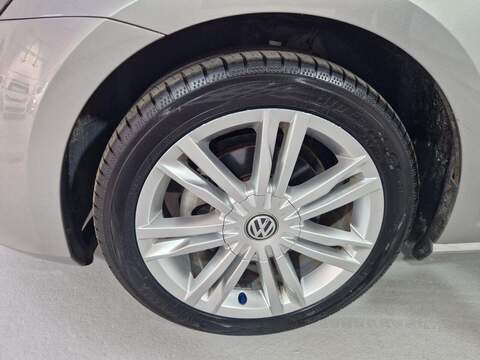 Volkswagen Golf 1.4 TSI BlueMotion Tech ACT GT Hatchback 5dr Petrol DSG Euro 6 (s/s) (140 ps) - U16102