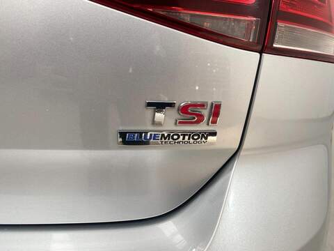Volkswagen Golf 1.4 TSI BlueMotion Tech ACT GT Hatchback 5dr Petrol DSG Euro 6 (s/s) (140 ps) - U16139