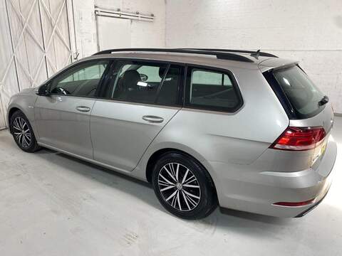 Volkswagen Golf Estate 1.5 TSI EVO SE Nav Estate 5dr Petrol DSG Euro 6 (s/s) (130 ps) 1.5 5dr Estate Automatic Petrol - U16163