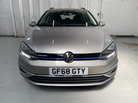 Volkswagen Golf Estate 1.5 TSI EVO SE Nav Estate 5dr Petrol DSG Euro 6 (s/s) (130 ps) 1.5 5dr Estate Automatic Petrol - U16163