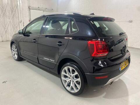 Volkswagen Polo Cross 1.2 DSG 5dr Hatchback Automatic Petrol 1.2 5dr Hatchback Automatic Petrol - U16176