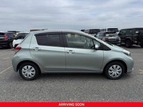 Toyota Vitz 2.4 Z 5dr MPV Automatic Petrol