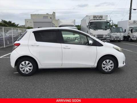 Toyota Vitz 1.2 16V Dynamique Nav Hatchback 5dr Petrol Manual Euro 6 (75 ps)