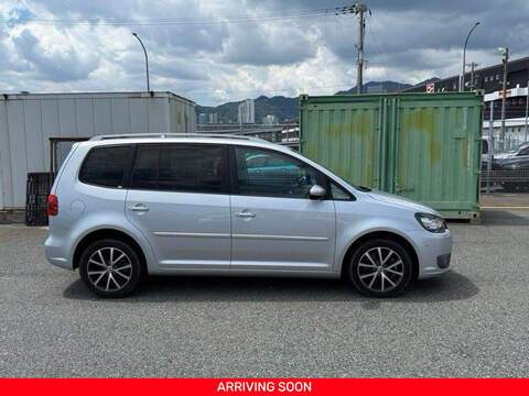 Volkswagen Touran 2.4 Z 5dr MPV Automatic Petrol