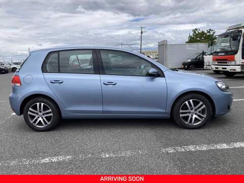 Volkswagen Golf 3.0 E280 CDI Avantgarde Saloon 4dr Diesel G-Tronic (191 g/km, 190 bhp)
